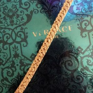 Gorgeous 14k SOLID Gold Link Bracelet.